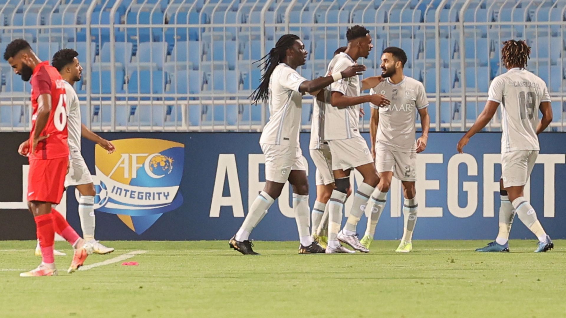 Bafetimbi Gomis Al Hilal Shabab Al Ahli AFC CL 18 April 2021