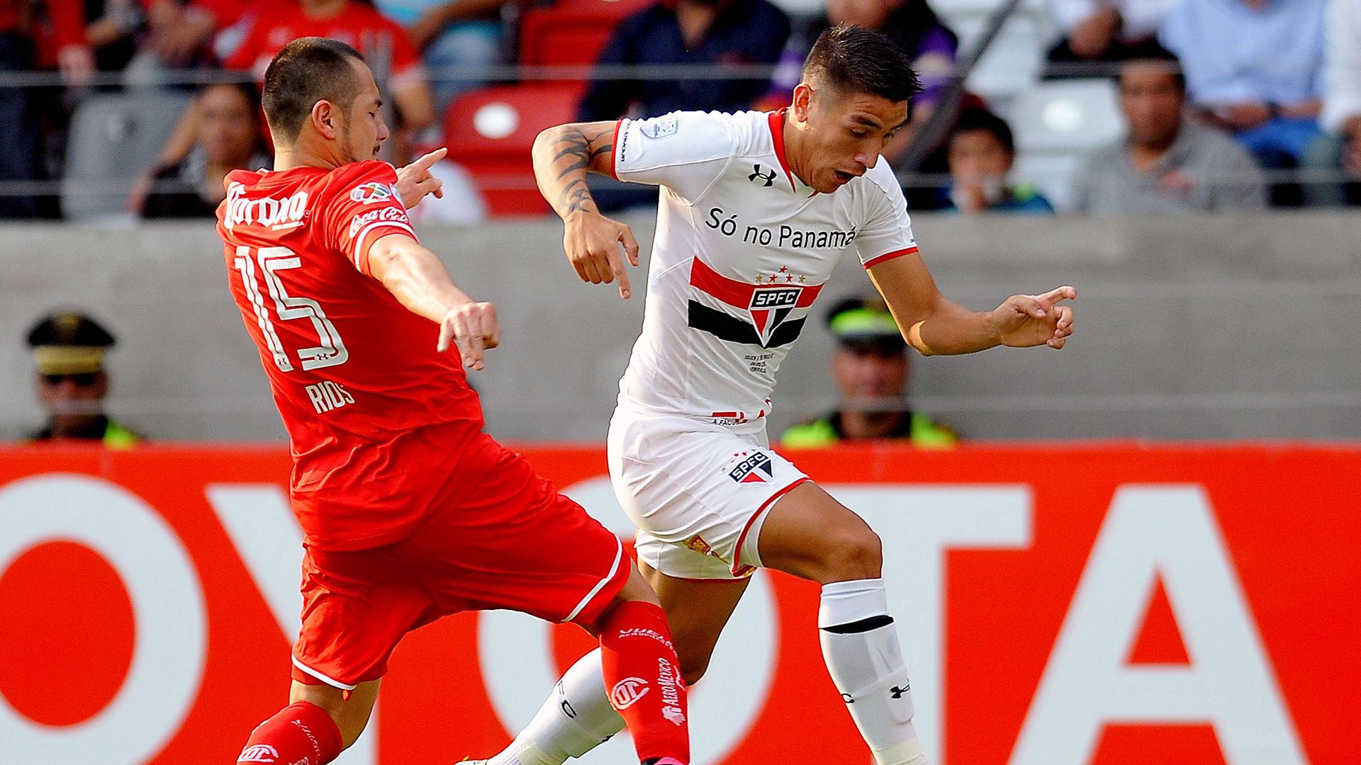 Antonio Rios Ricardo Centurion Toluca São Paulo Copa Libertadores R16 04052016