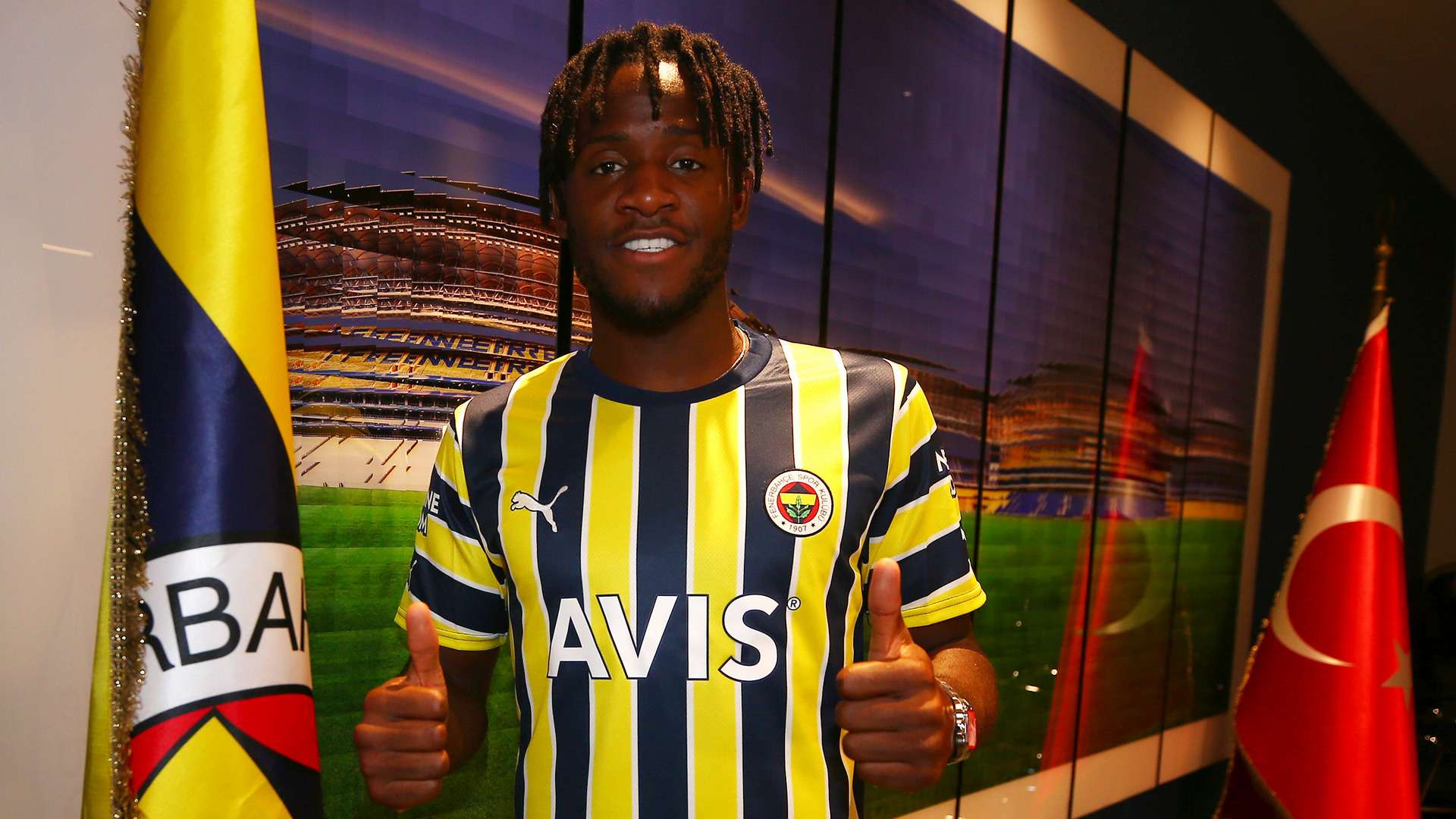 Michy Batshuayi Fenerbahce 2022