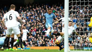 Manchester City Swansea Gabriel Jesus