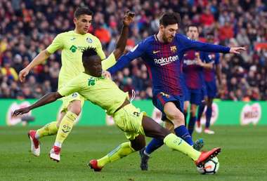 djene dakonam leo messi barcelona getafe