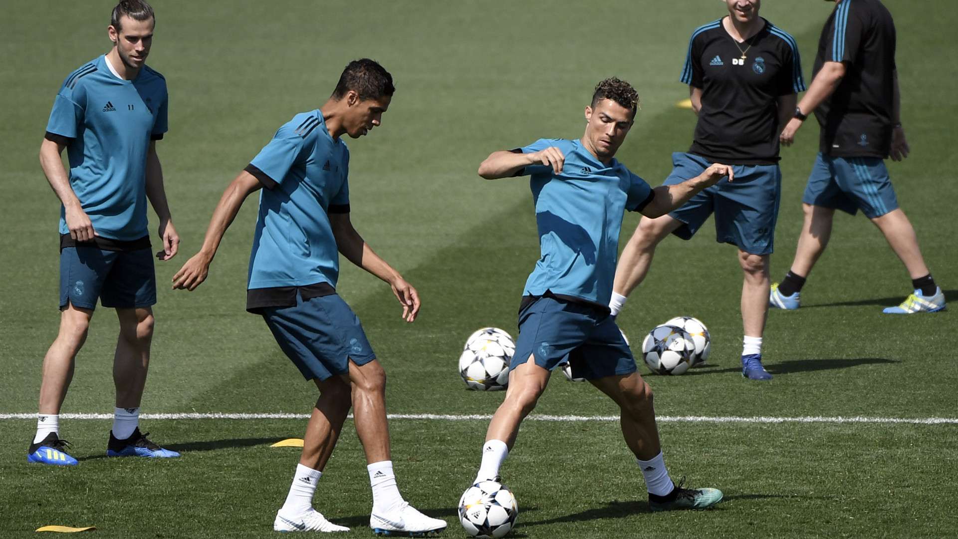 Raphael Varane Cristiano Ronaldo Real Madrid training 2018