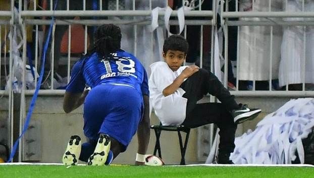 gomis jubel celebration