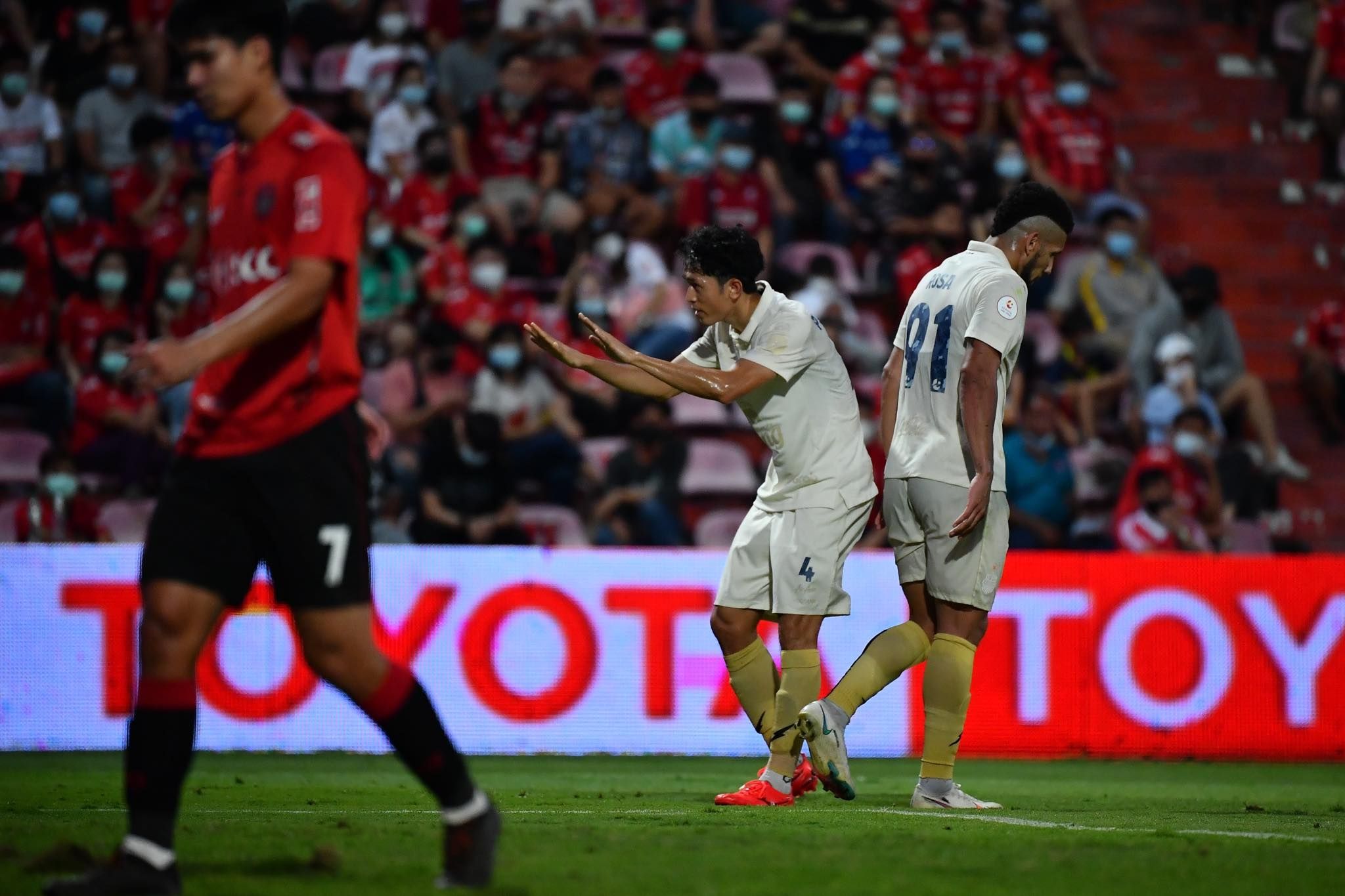 เมืองทอง - บุรีรัมย์