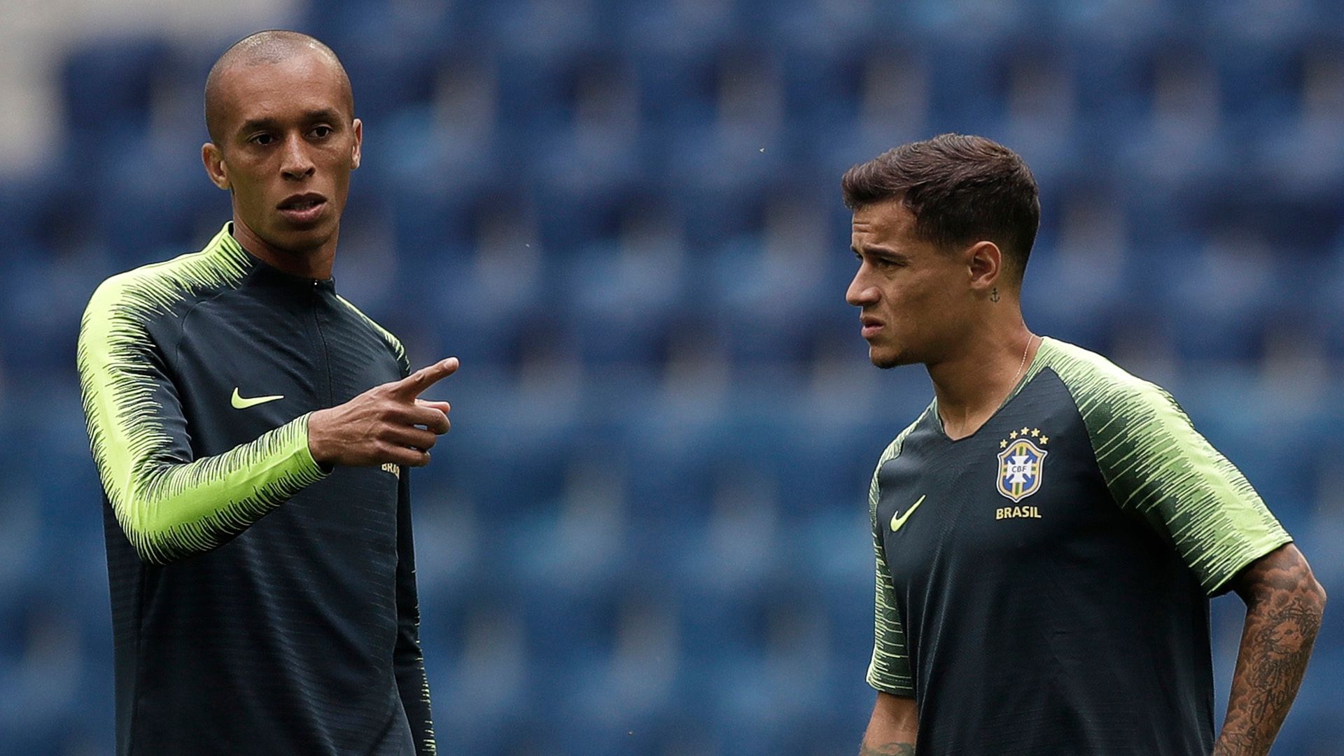 Miranda e Coutinho Brasil treino Copa do Mundo 26 06 18