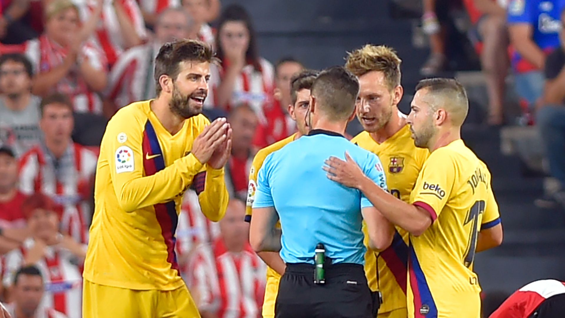 Gerard Piqué Rakitic Jordi Alba Del Cerro Grande Athletic Barcelona LaLiga