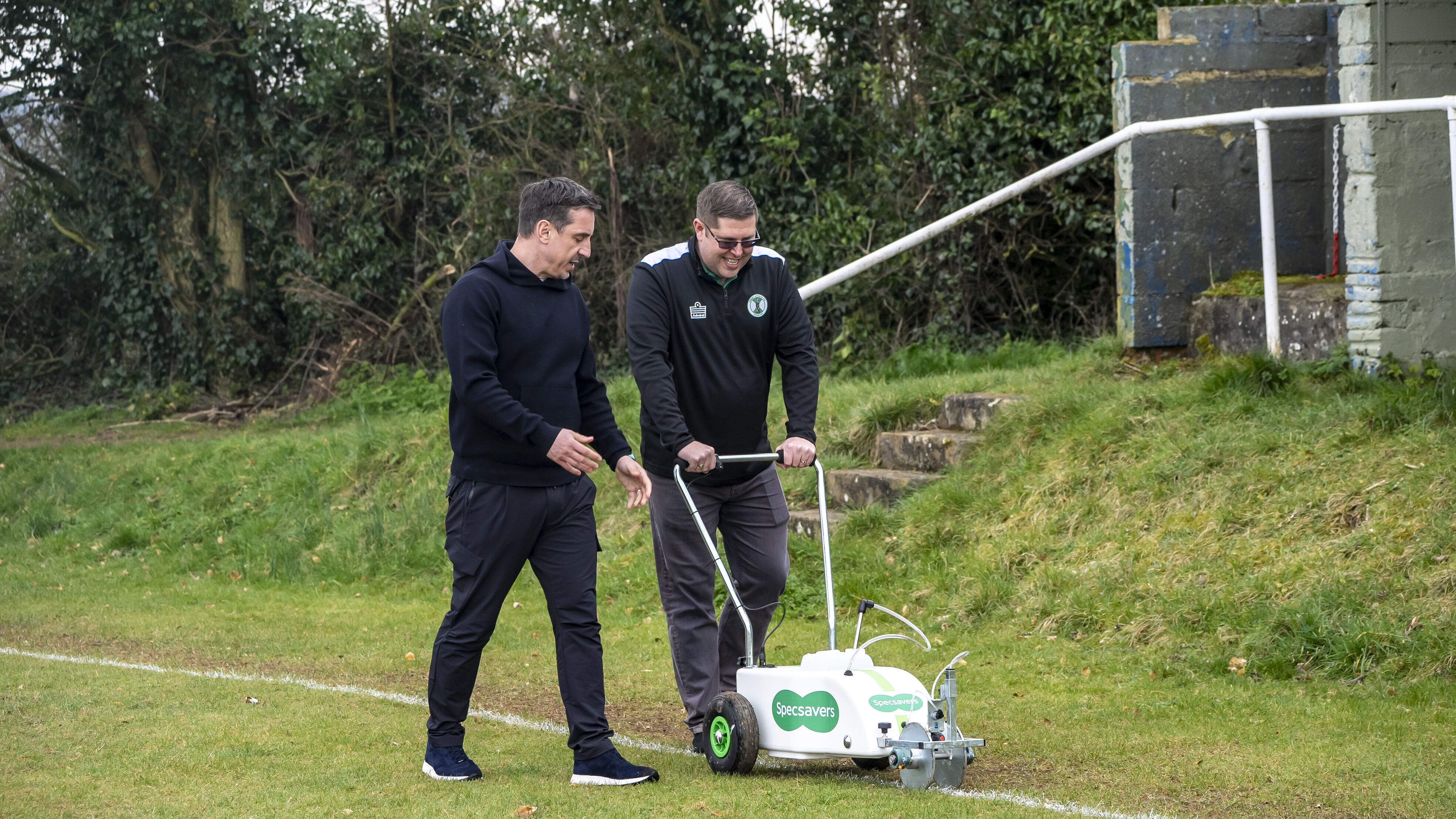 Gary Neville Specsavers