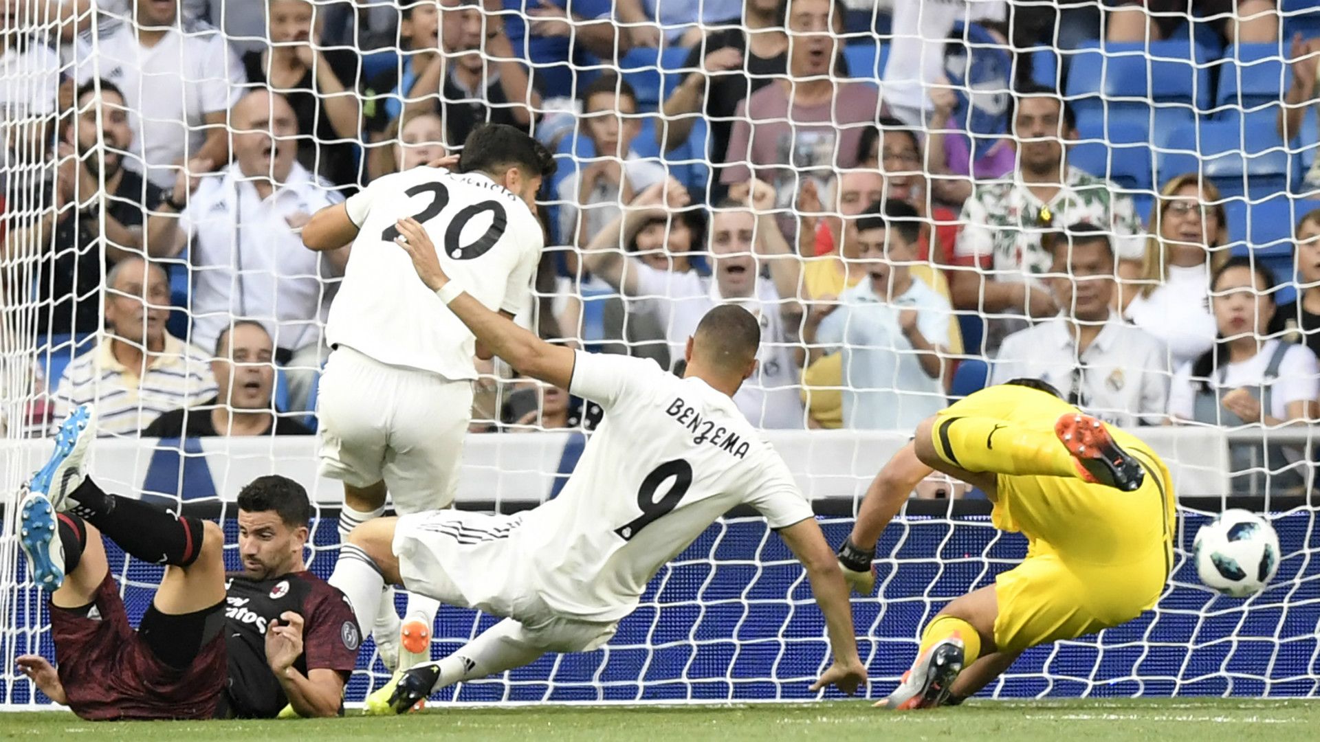 Benzema Real Madrid Milan Trofeo Bernabeu