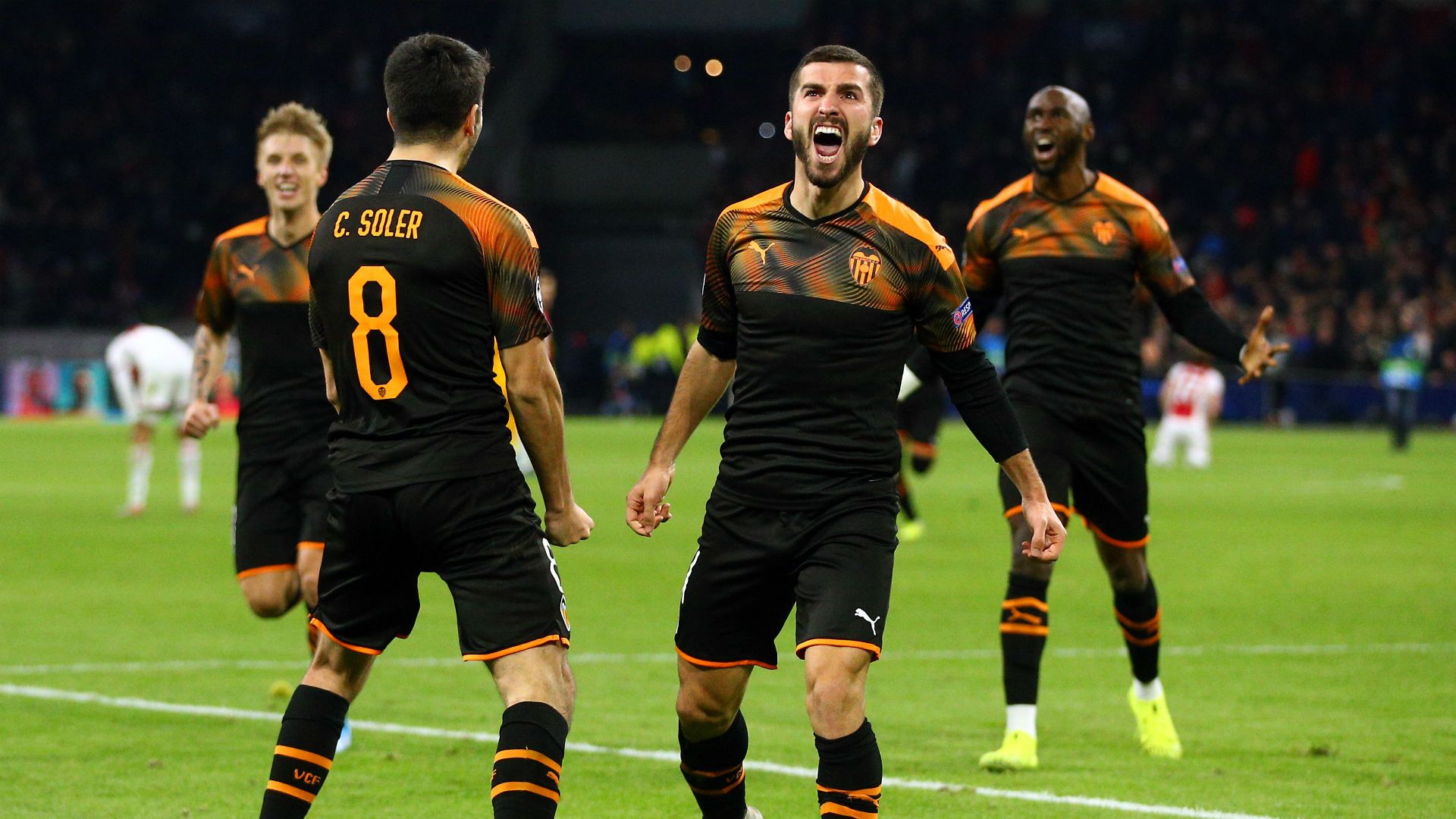 Gayá Soler Ajax Valencia Champions League