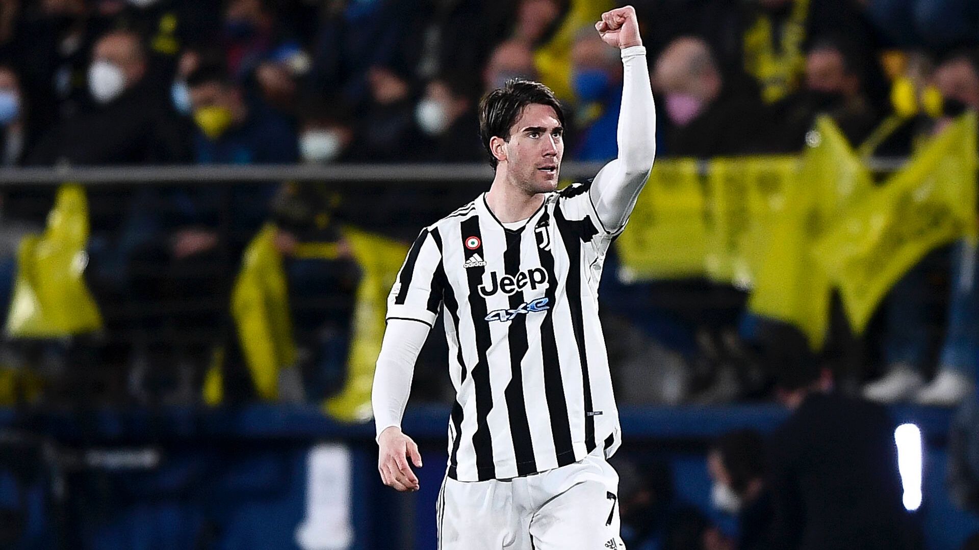 ONLY GERMANY Dusan Vlahovic Juventus 2022