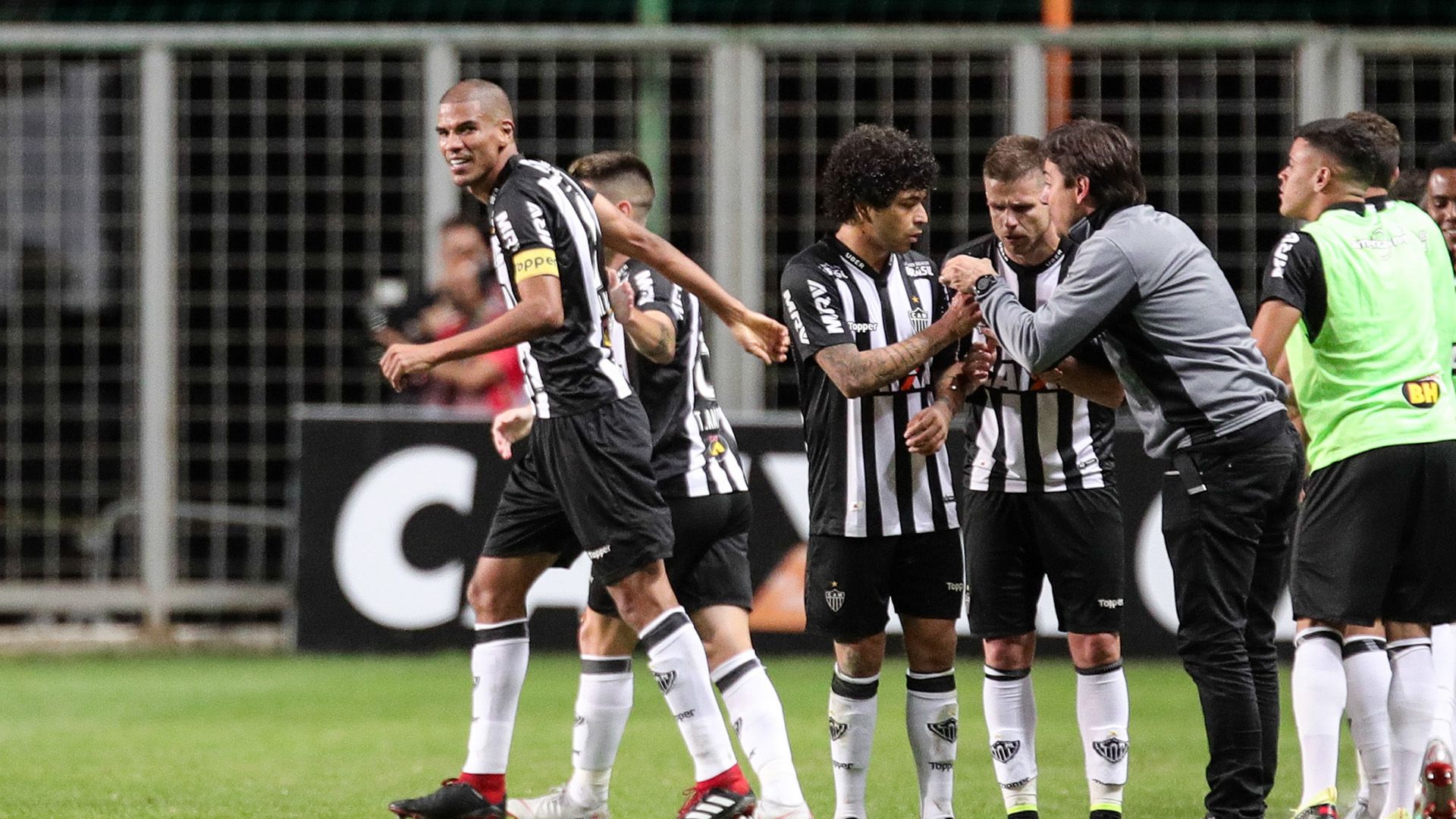 Leo Silva Atletico-MG Atlético-PR Brasileirao Serie A 10092018