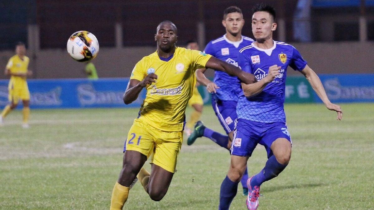 Sanna Khánh Hoà BVN Quảng Nam Vòng 14 V.League 2018