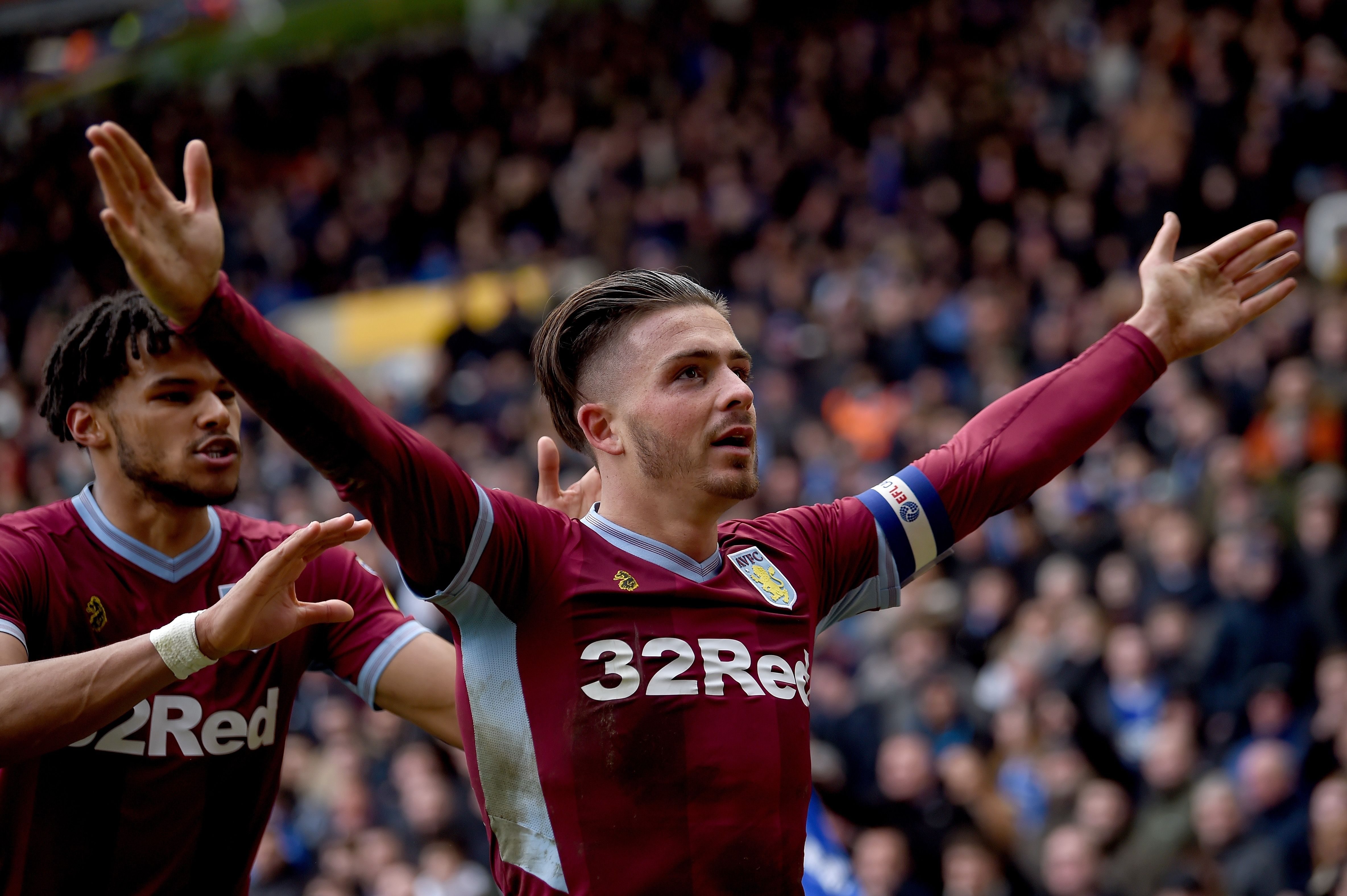 Jack Grealish comemora gol da vitória do Aston Villa