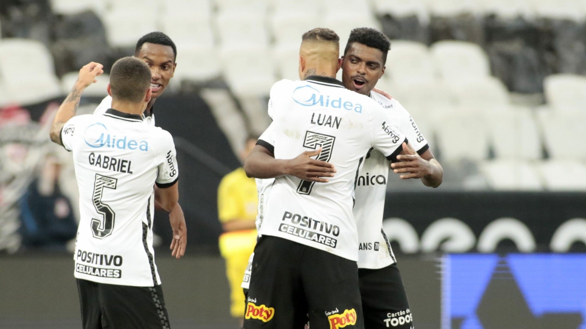 Jemerson e Luan comemoram - Corinthians x Inter de Limeira quartas Paulistão 11052021