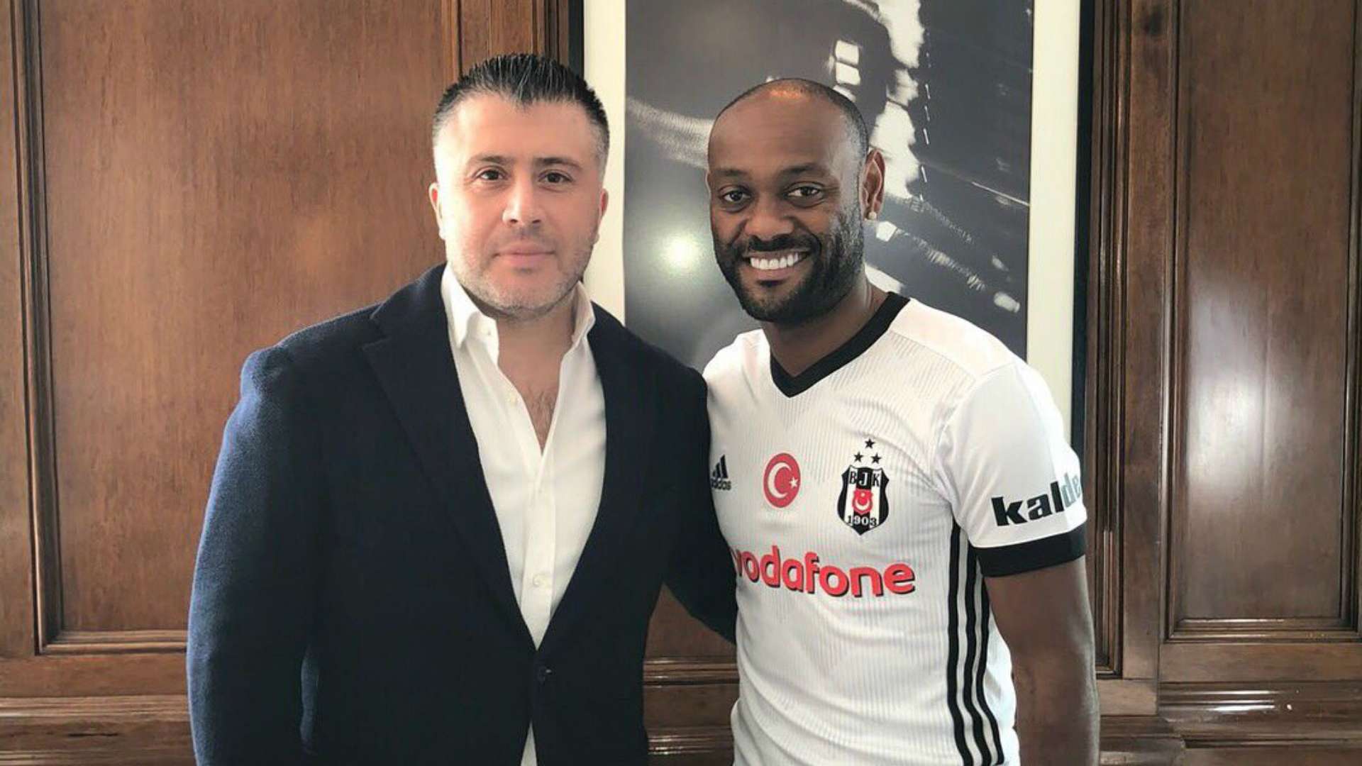 Umut Guner Vagner Love Besiktas