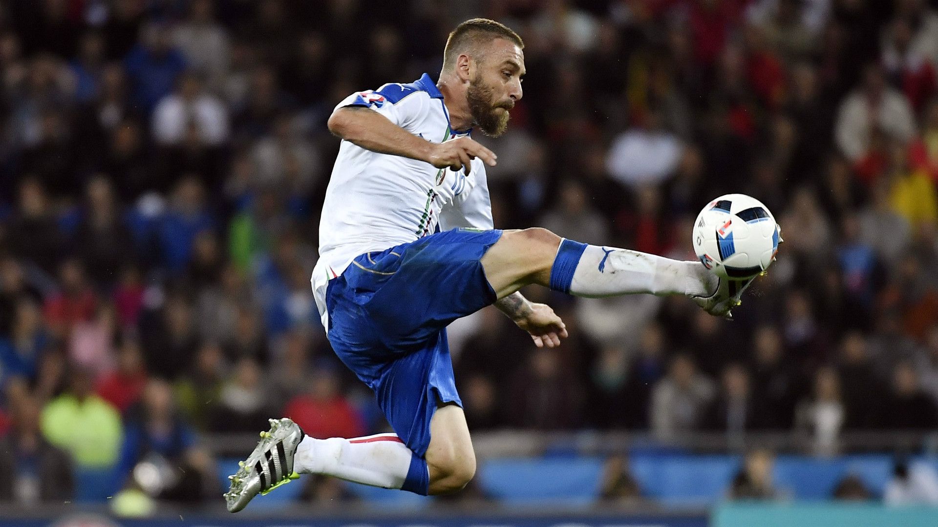 Daniele De Rossi Italy Belgium Euro 2016