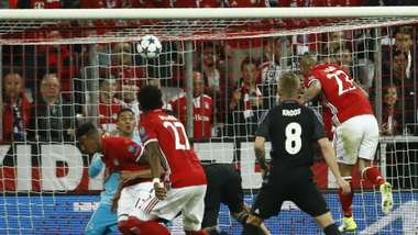 Arturo Vidal Bayern Munich Real Madrid Champions League