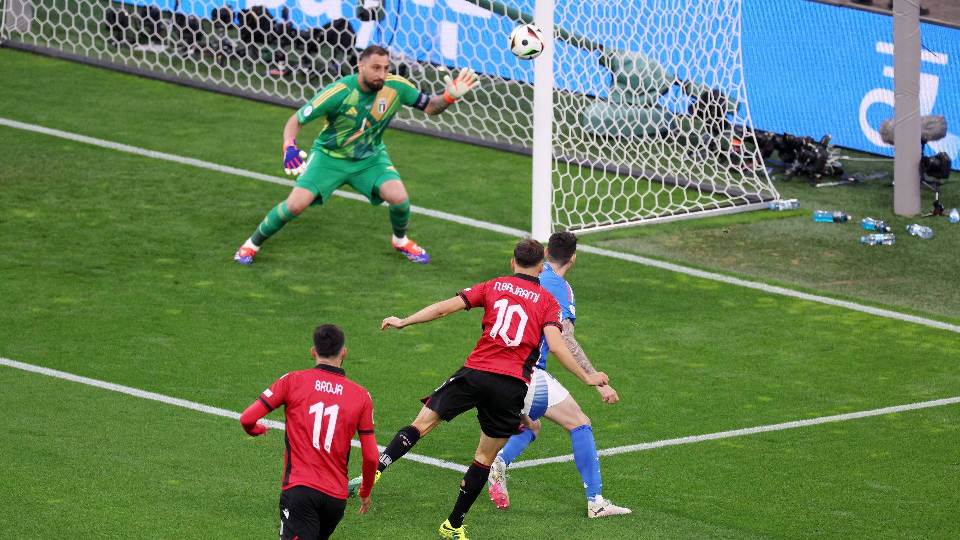 Bajrami Italia Albania