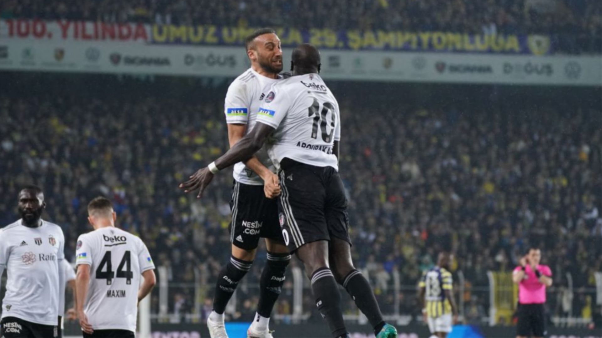 Cenk Tosun, Vincent Aboubakar