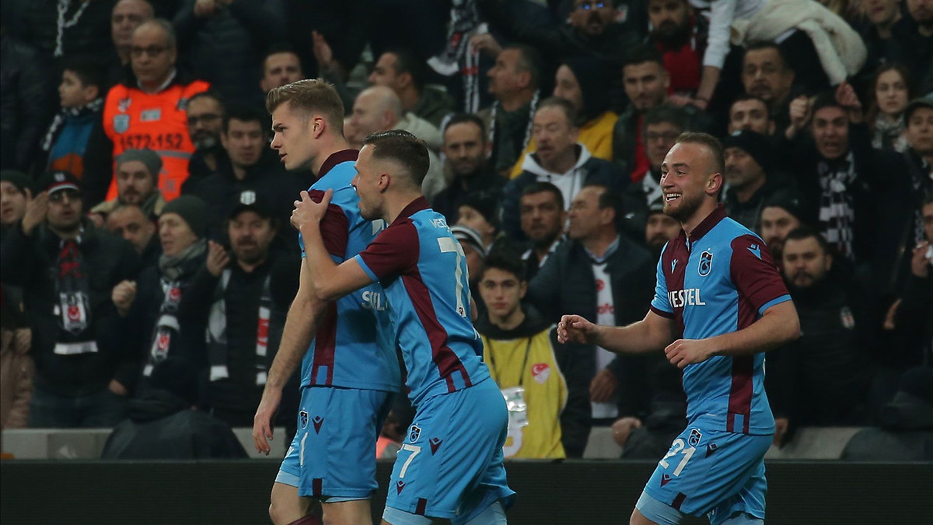 Alexander Sörloth Trabzonspor Beşiktaş 02222020