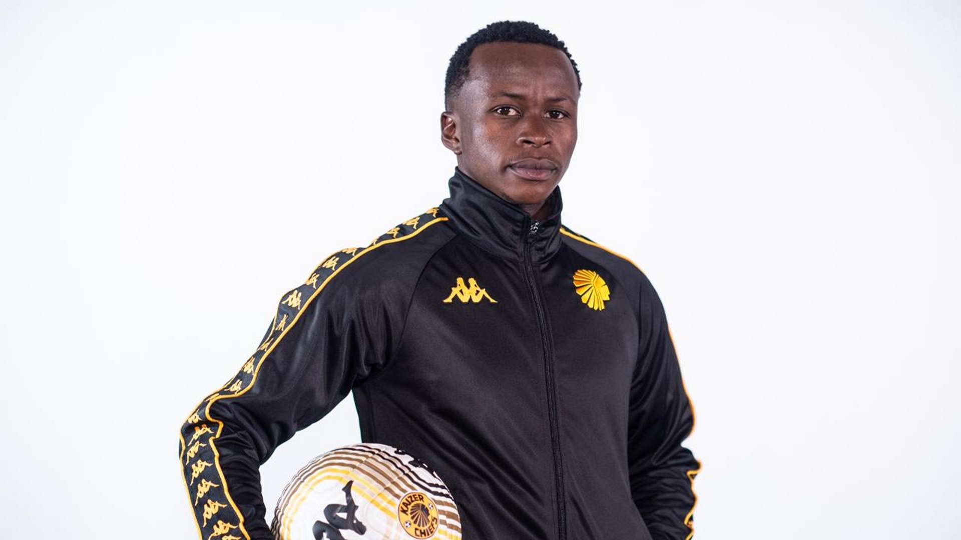 Ex-Kaizer Chiefs coach questions Nasreddine Nabi's decision to sign Siphesihle Ndlovu - 'At Orlando Pirates & SuperSport United, he wasn't the leader' | Goal.com South Africa