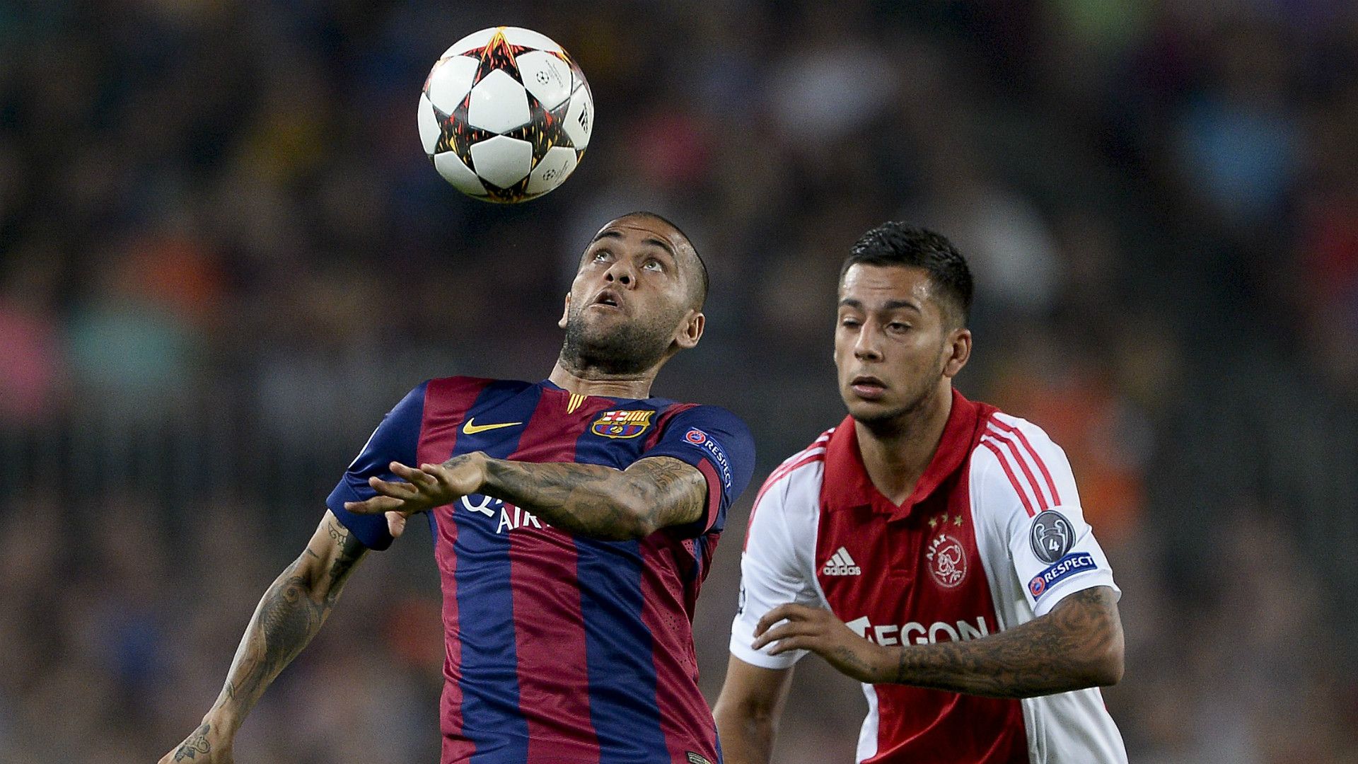 Daniel Alves Ricardo Kishna Barcelona Ajax UEFA Champions League 10212014
