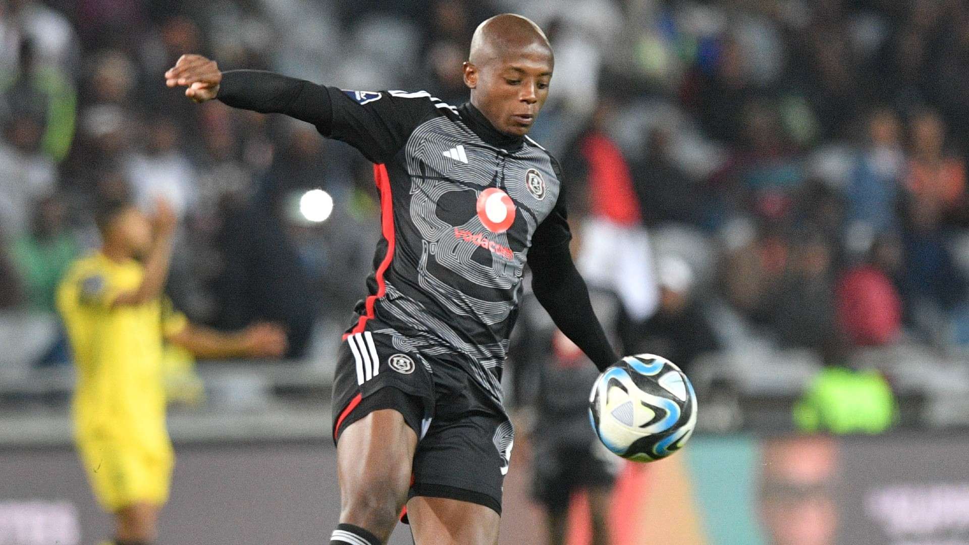 Zakhele Lepasa, Orlando Pirates
