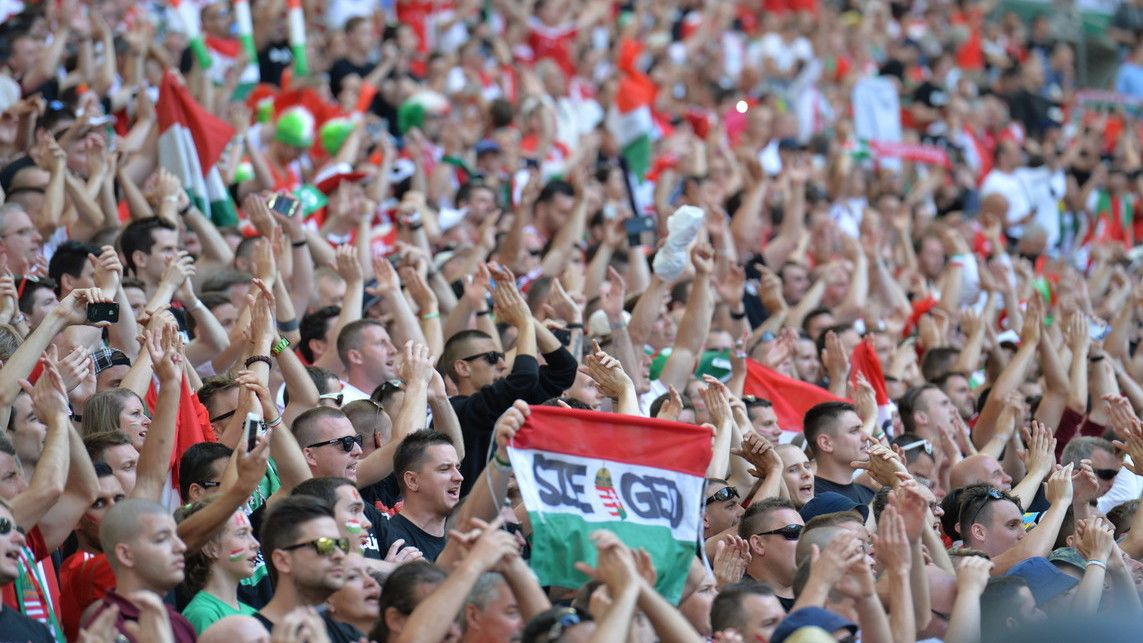 magyar szurkolók