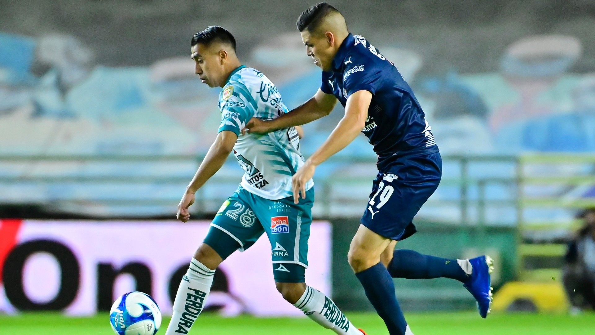 León Chivas José Ramírez Eduardo Torres