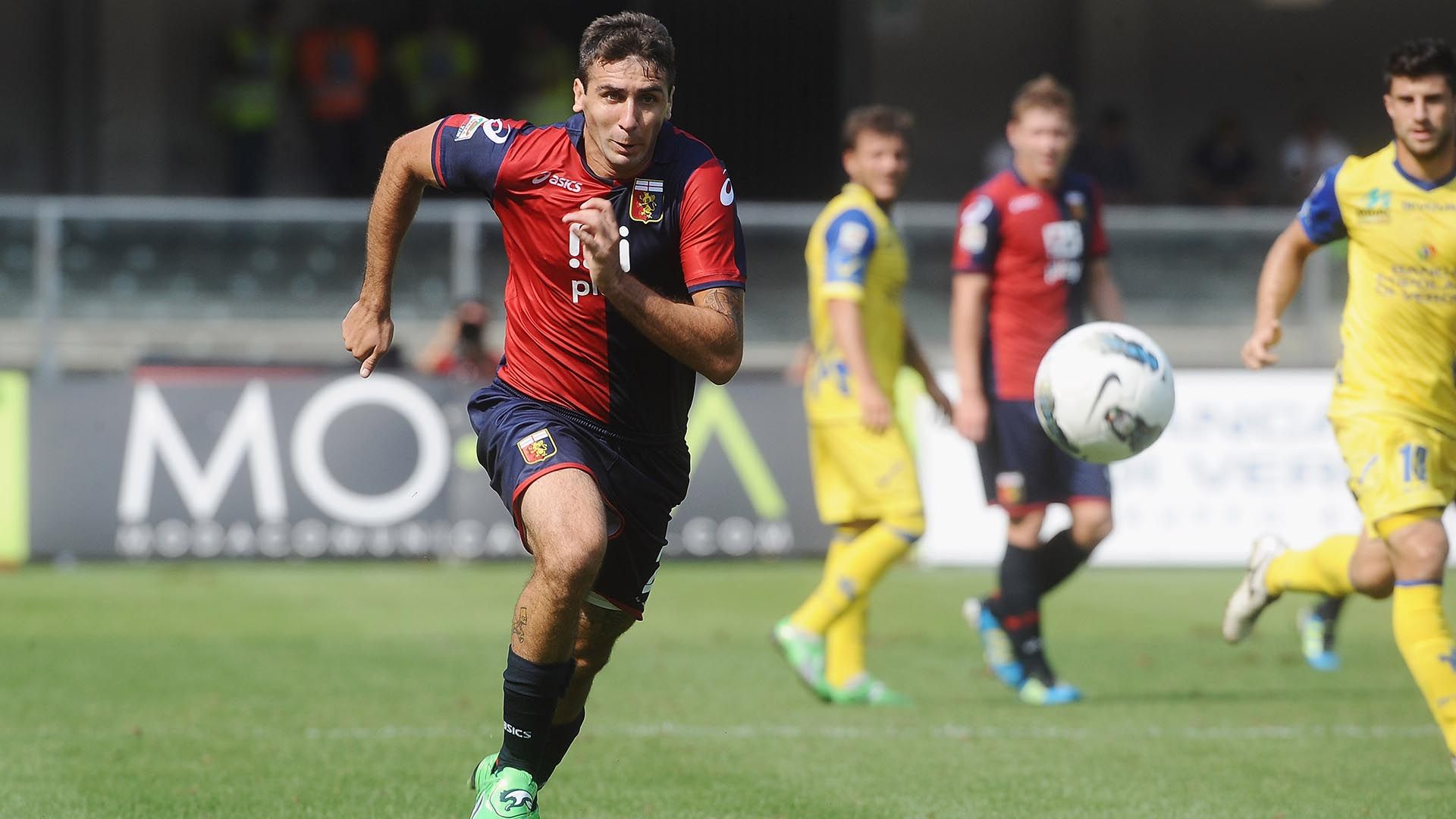 Lucas Pratto Genoa