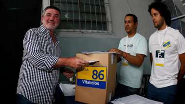 Elecciones a presidente en Boca 06122015