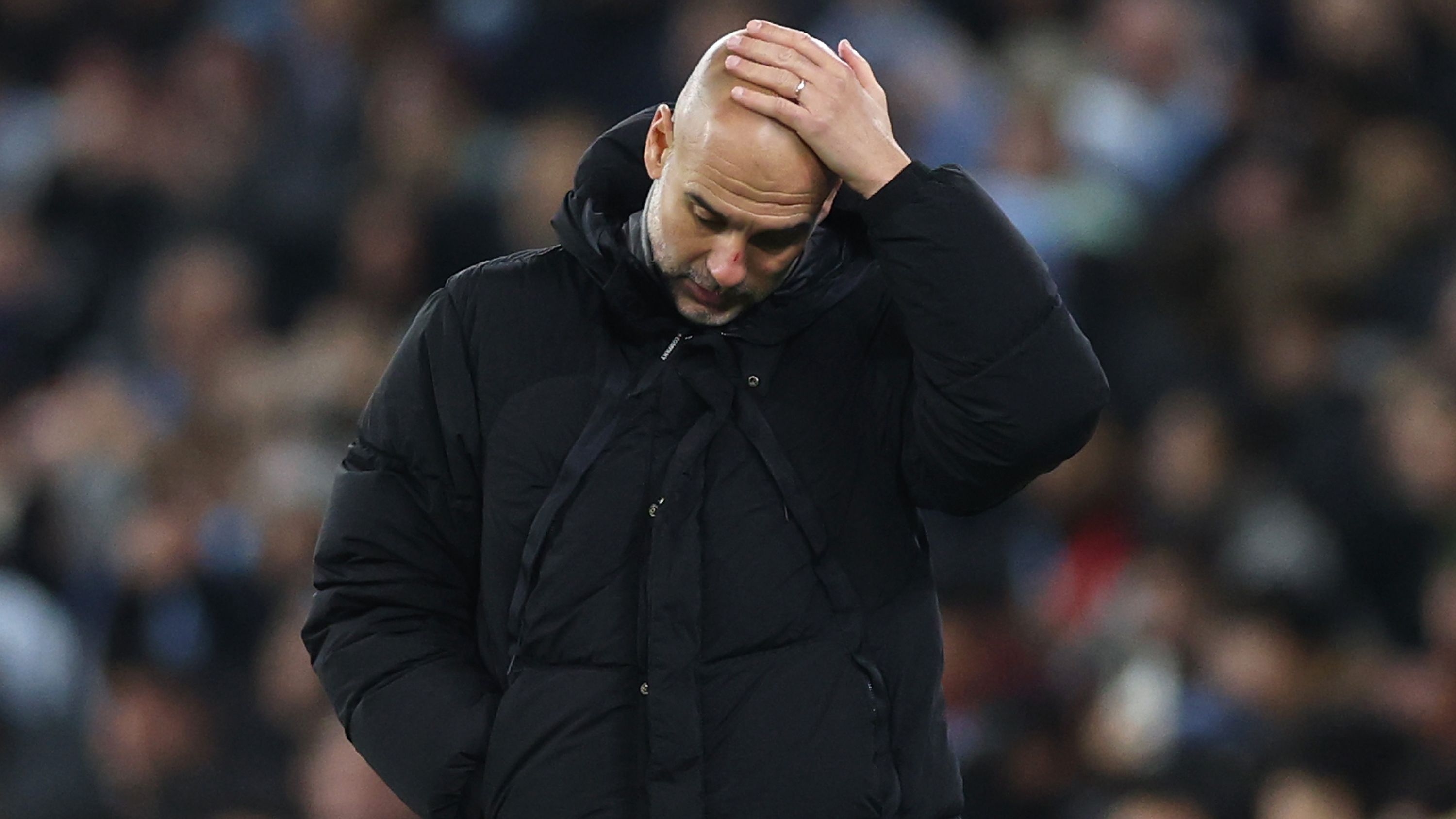 “Sudah Enggak Sehat!” – Pep Guardiola Minta Para Pemain Manchester City PERGI Dari Klub, Ada Apa?!