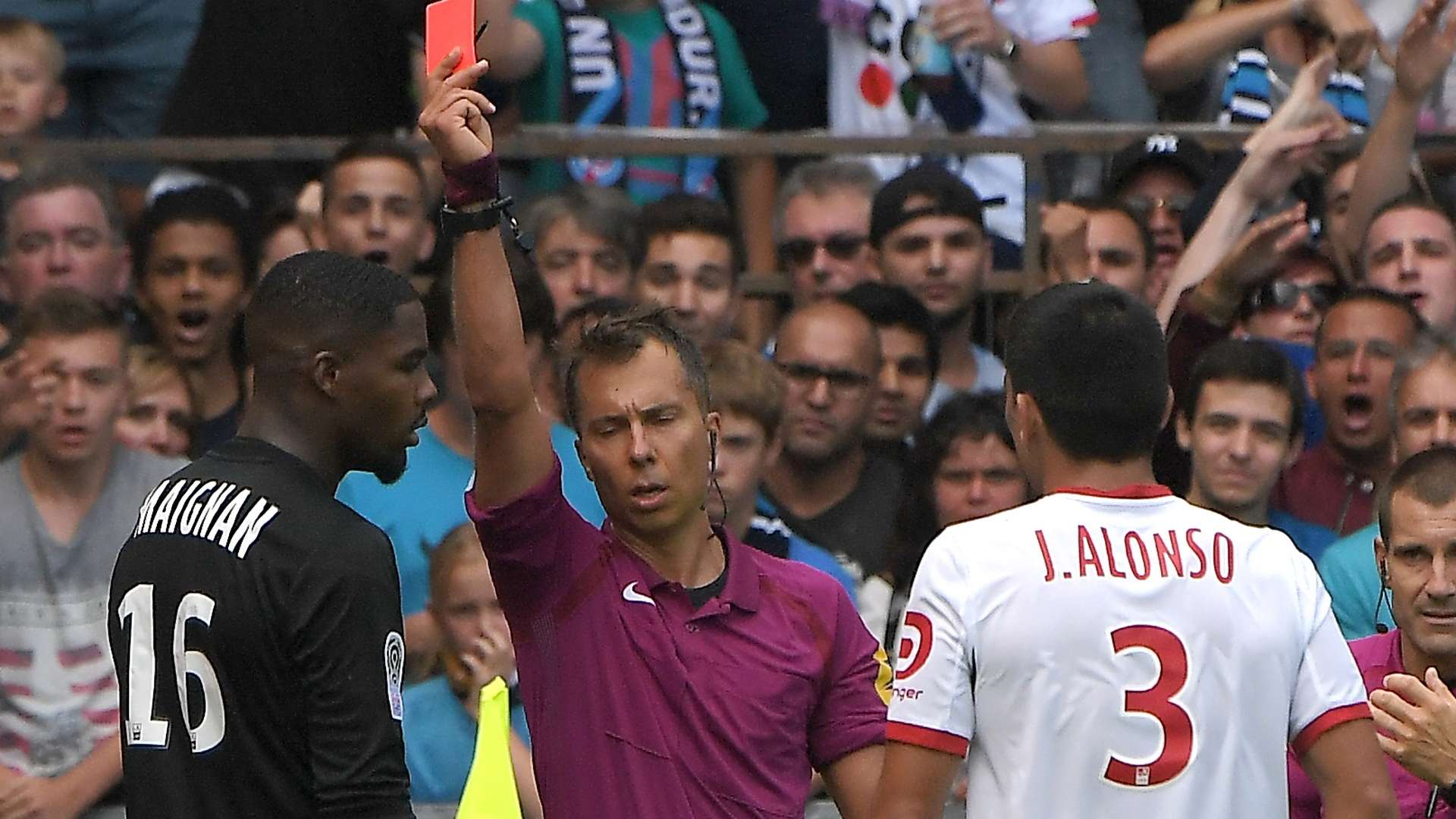 Mike Maignan Strasbourg Lille Ligue 1 08132017