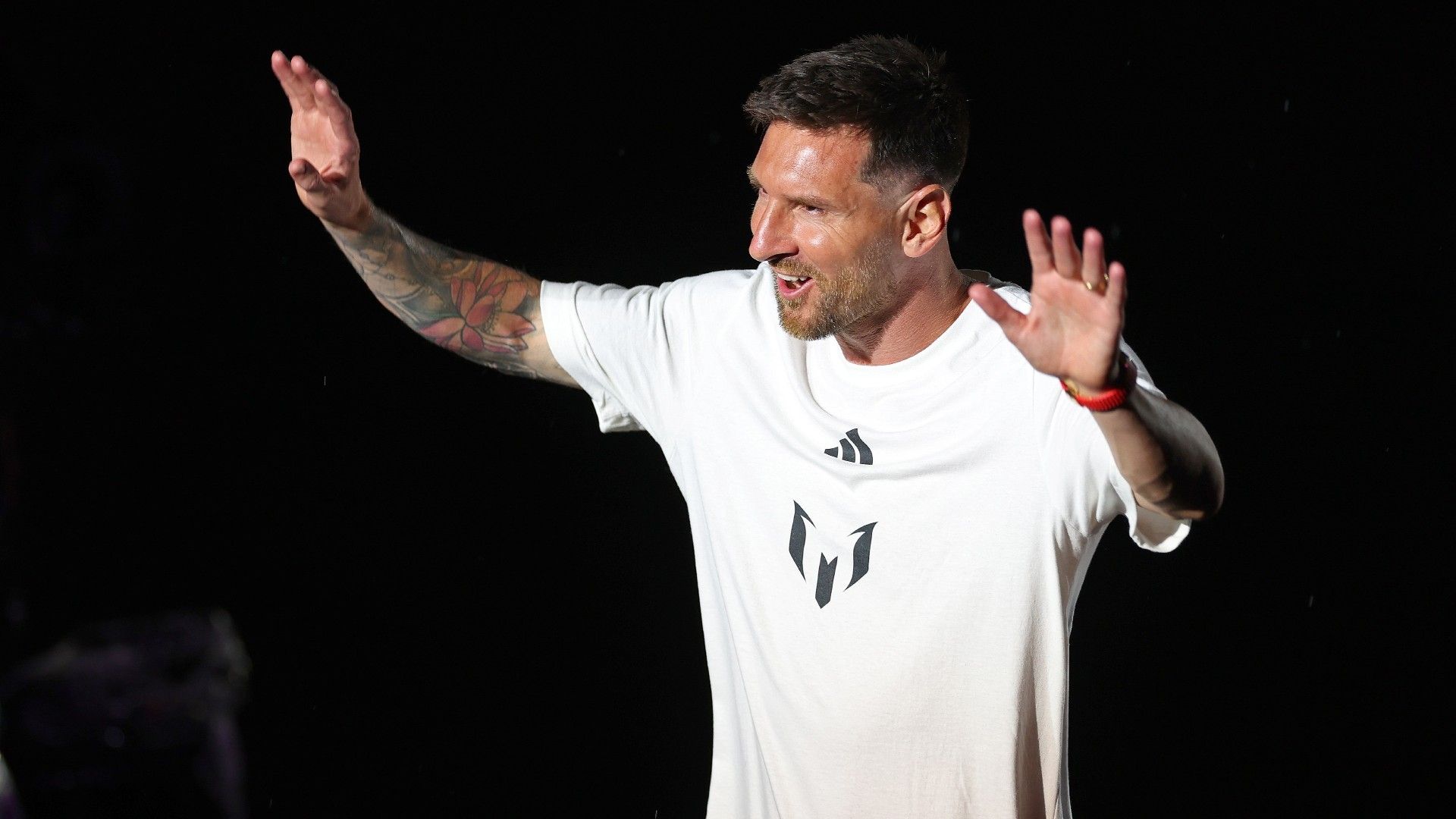 Lionel Messi looks on during Inter Miami