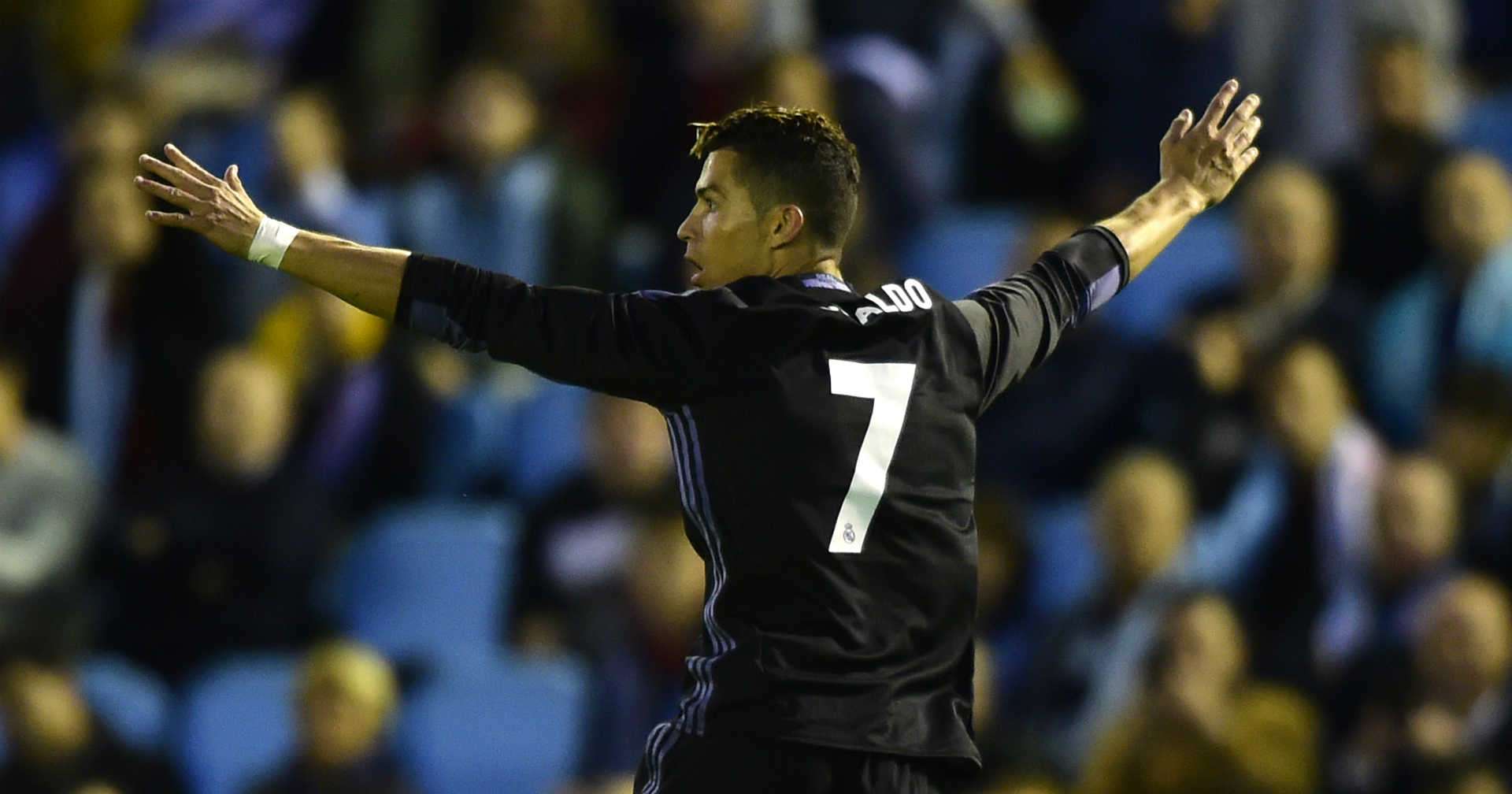 2017-05-18-real-ronaldo