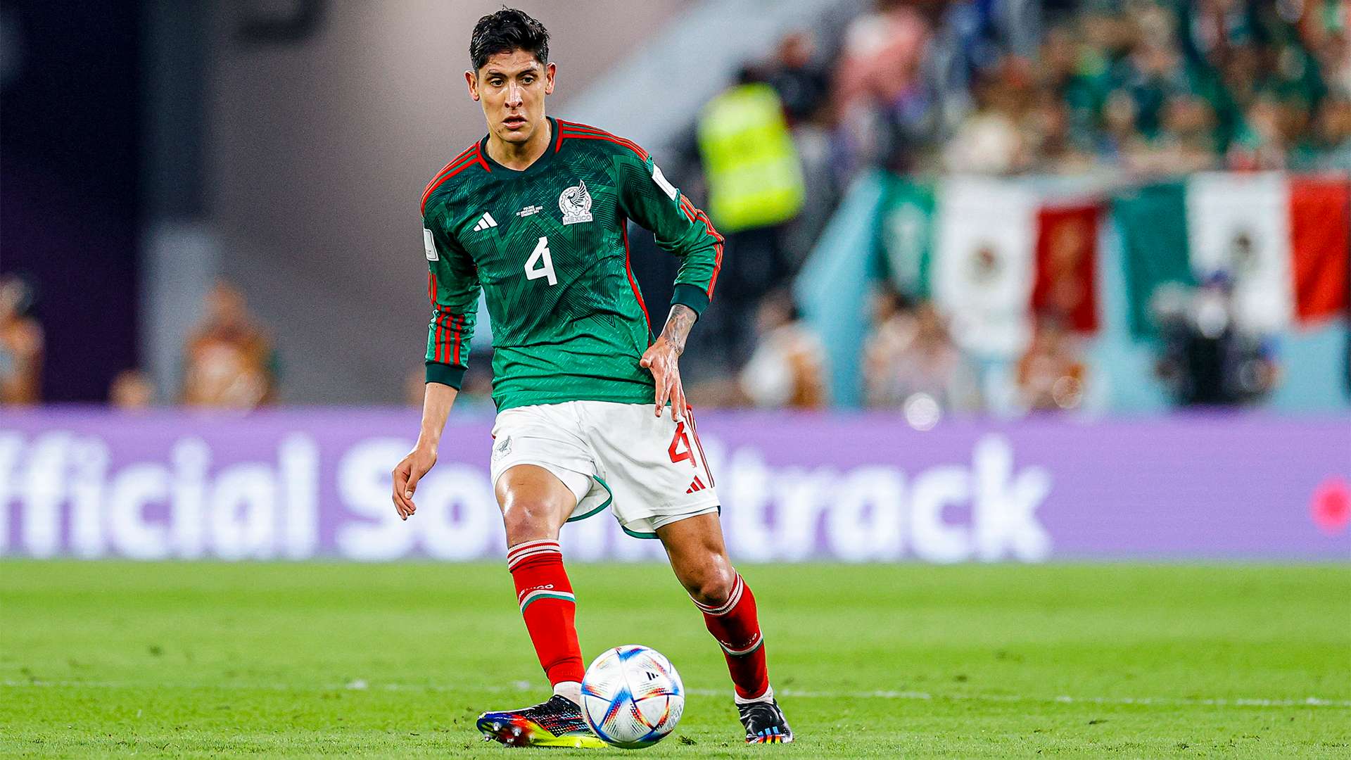 Edson Alvarez Mexico Poland World Cup