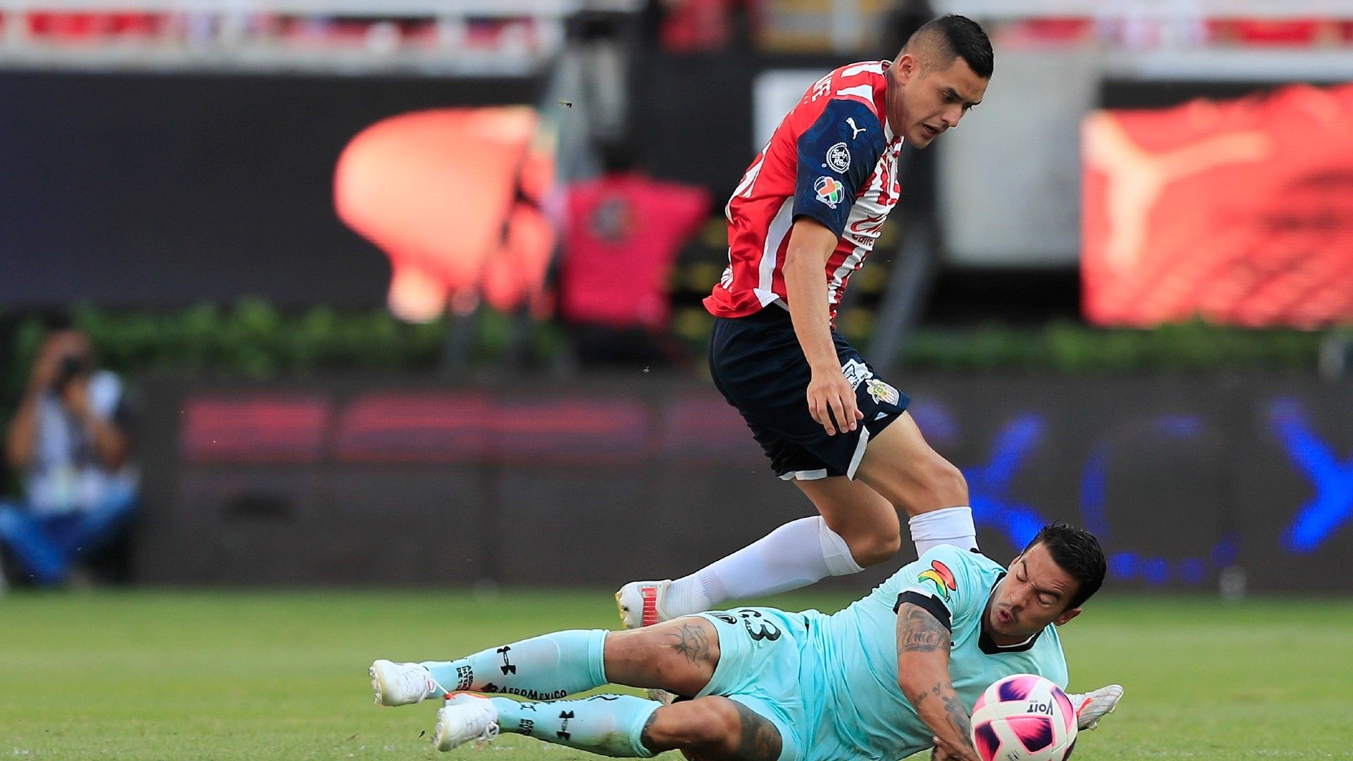 Chivas Toluca Sergio Flores Apertura 2021