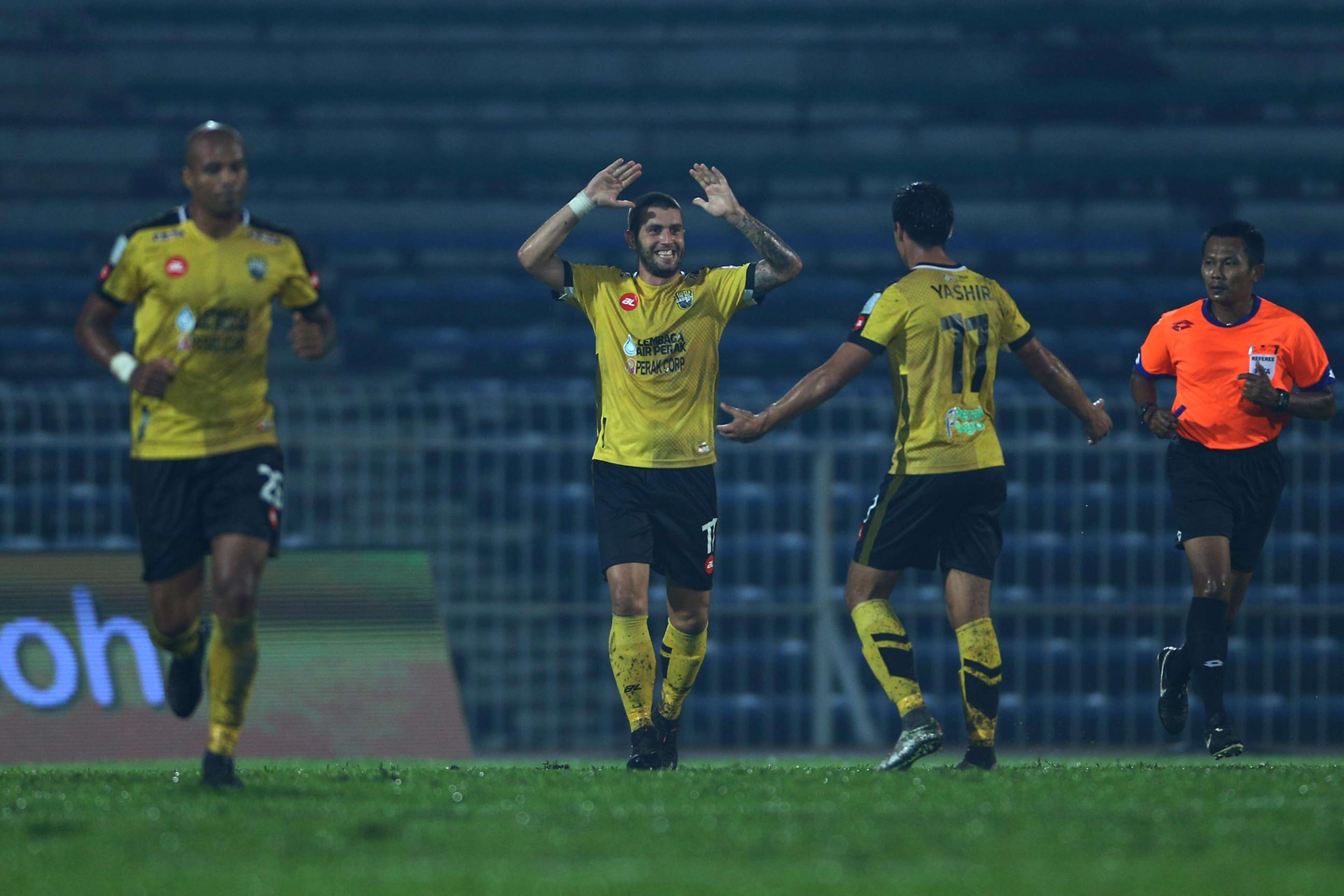 Thiago Aquino, Vladislav Mirchev, Yashir Pinto, Perak, Kelantan, Super League, 01032017
