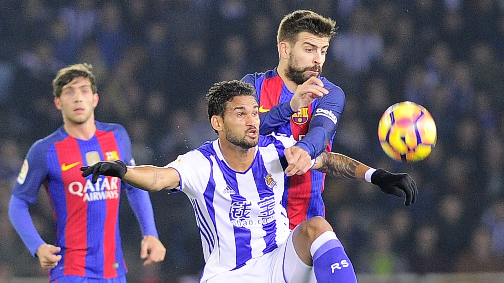 Willian Jose Gerard Pique Real Sociedad Barcelona La Liga