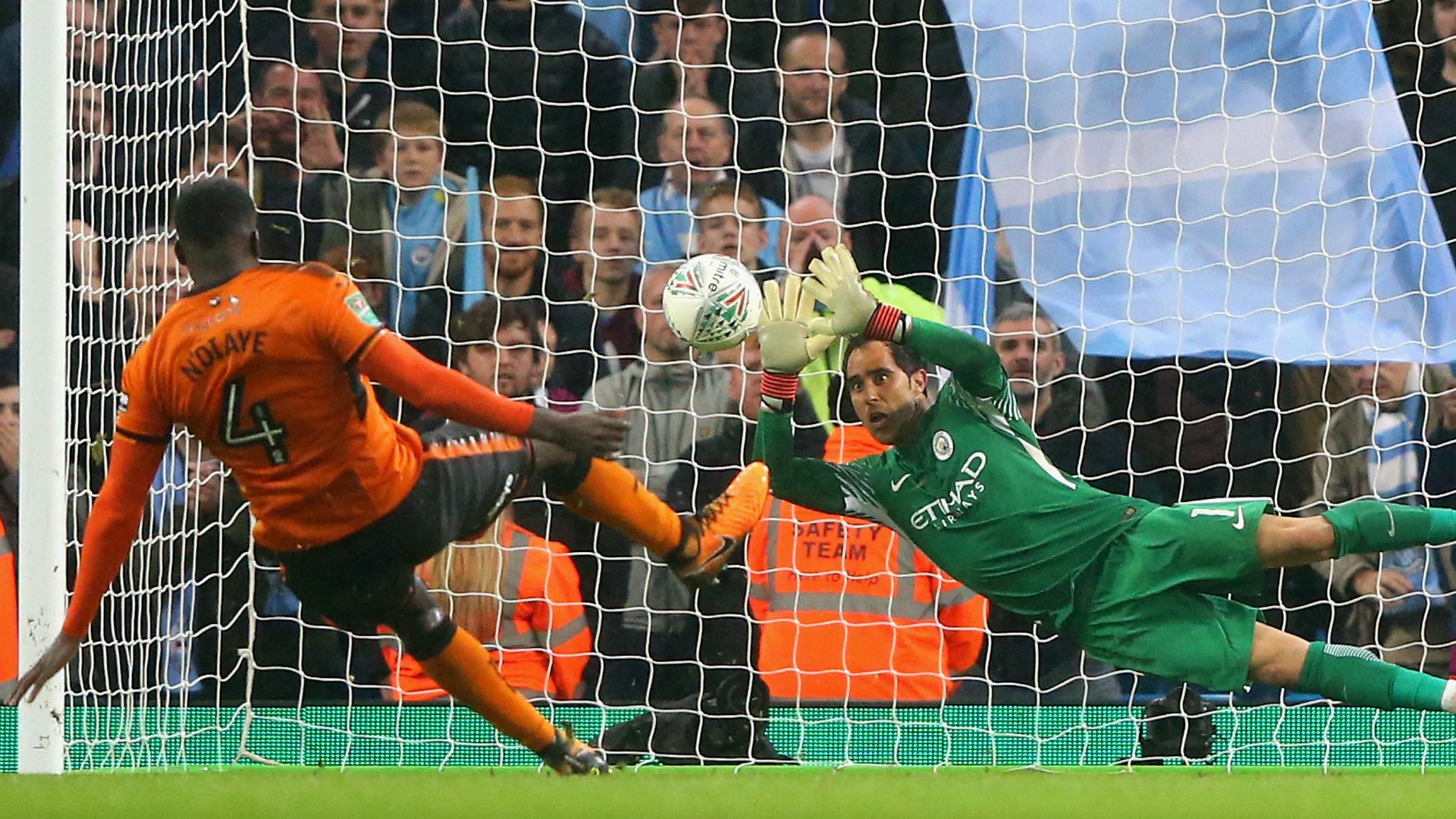 Claudio Bravo Manchester City