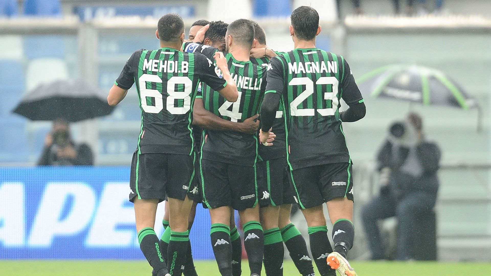 Sassuolo celebrating Bologna Serie A