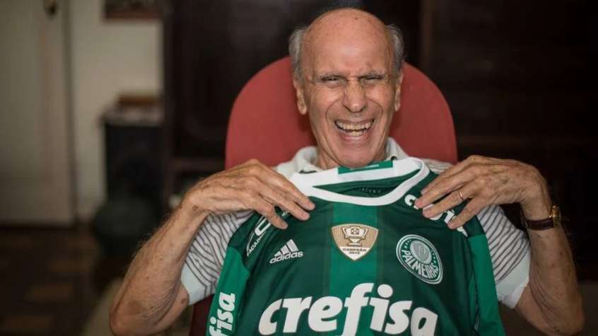 Brandãozinho com a camisa do Palmeiras