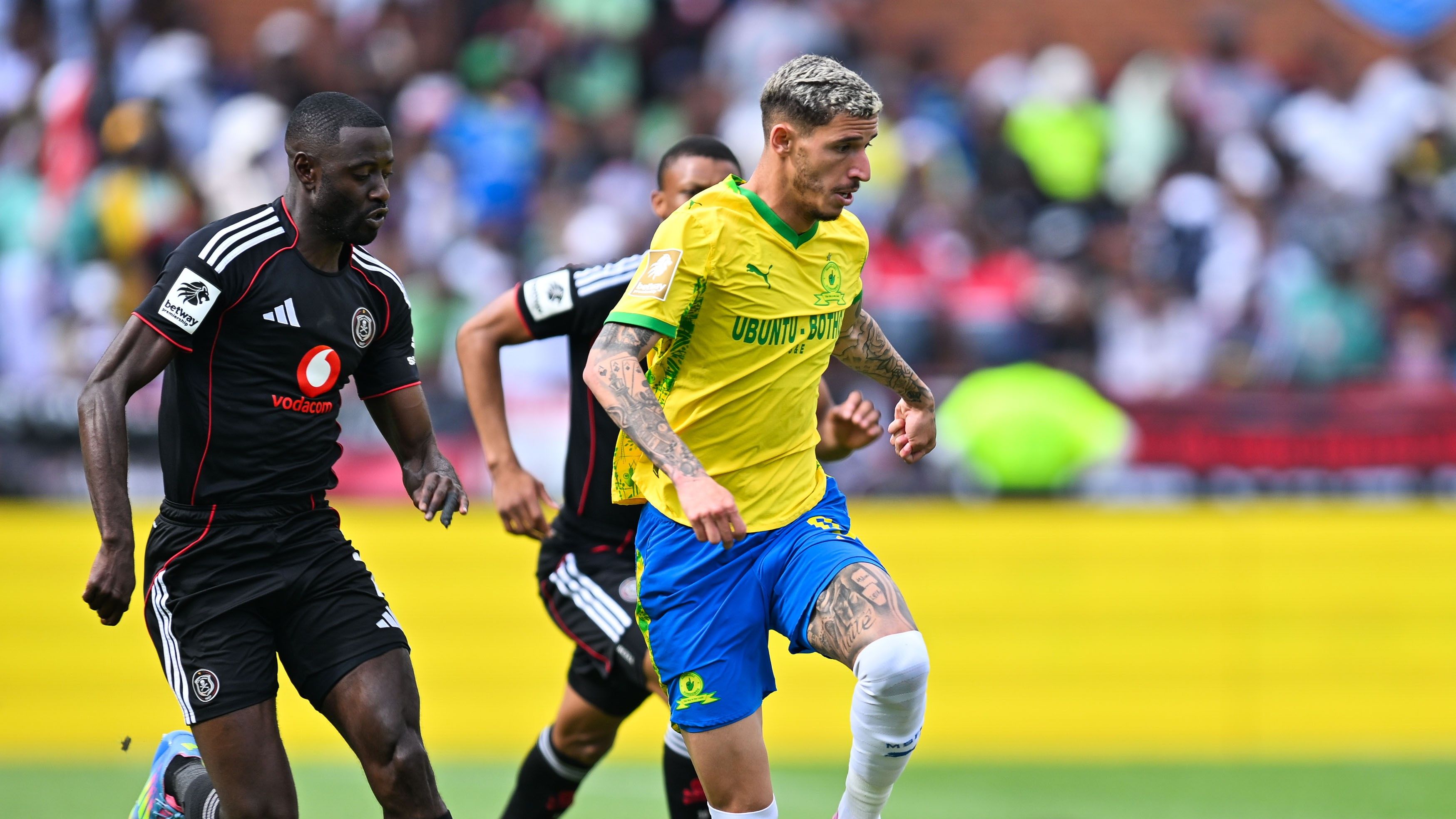 Arthur Sales, Mamelodi Sundowns, Deon Hotto, Orlando Pirates, November 2025