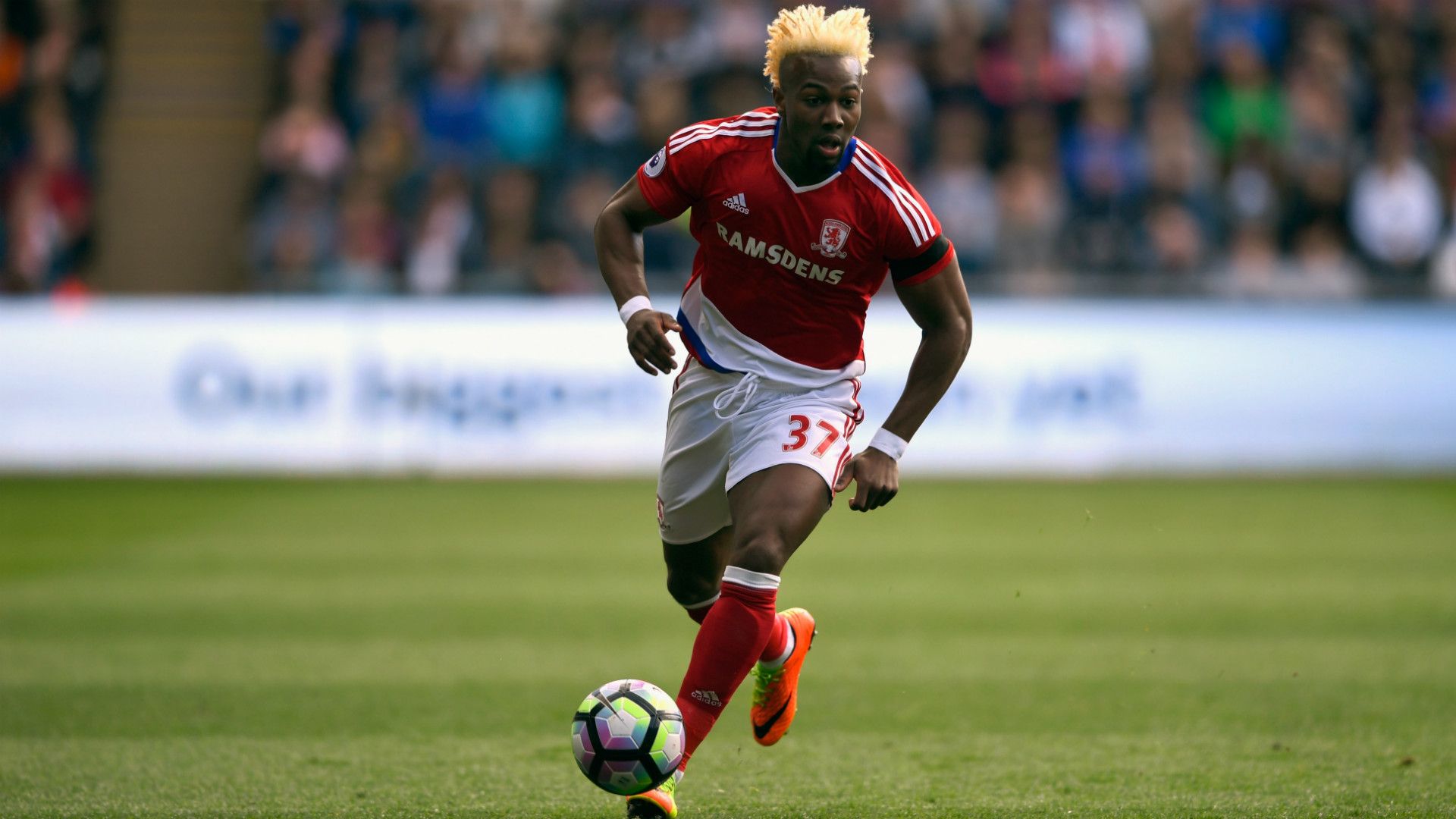 ADAMA TRAORE MIDDLESBROUGH