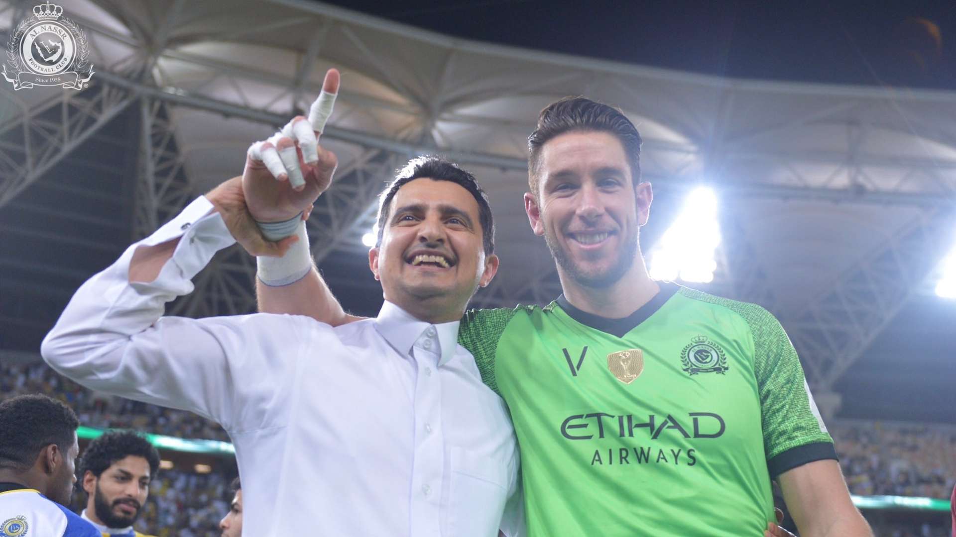 براد جونز - عبد الرحمن الحلافي