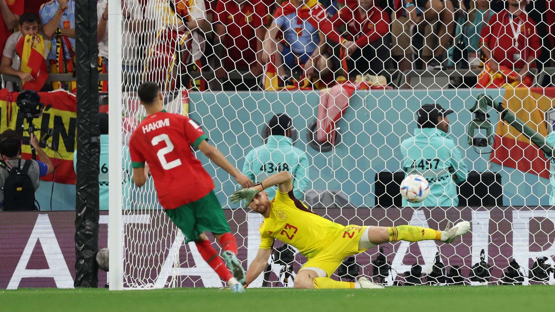 Hakimi penalty Spain v Morocco 2022 World Cup