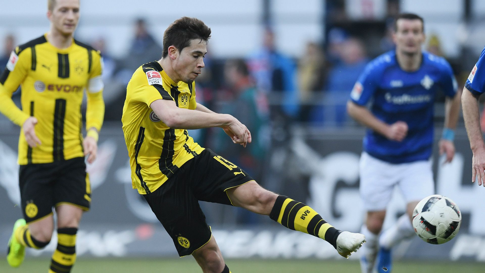 RAPHAEL GUERREIRO BORUSSIA DORTMUND GERMAN BUNDESLIGA 11022017