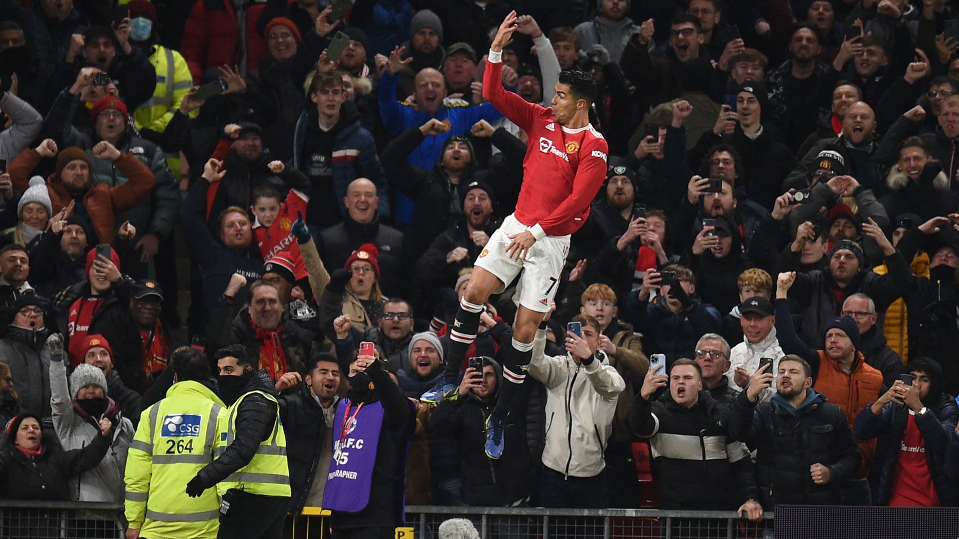 Cristiano Ronaldo Jubel celebration CR7 SIIIUUU