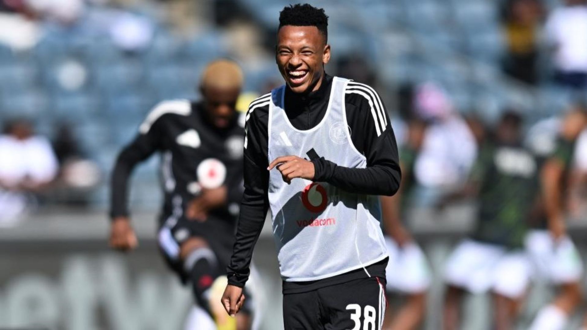 Relebohile Mofokeng, Orlando Pirates