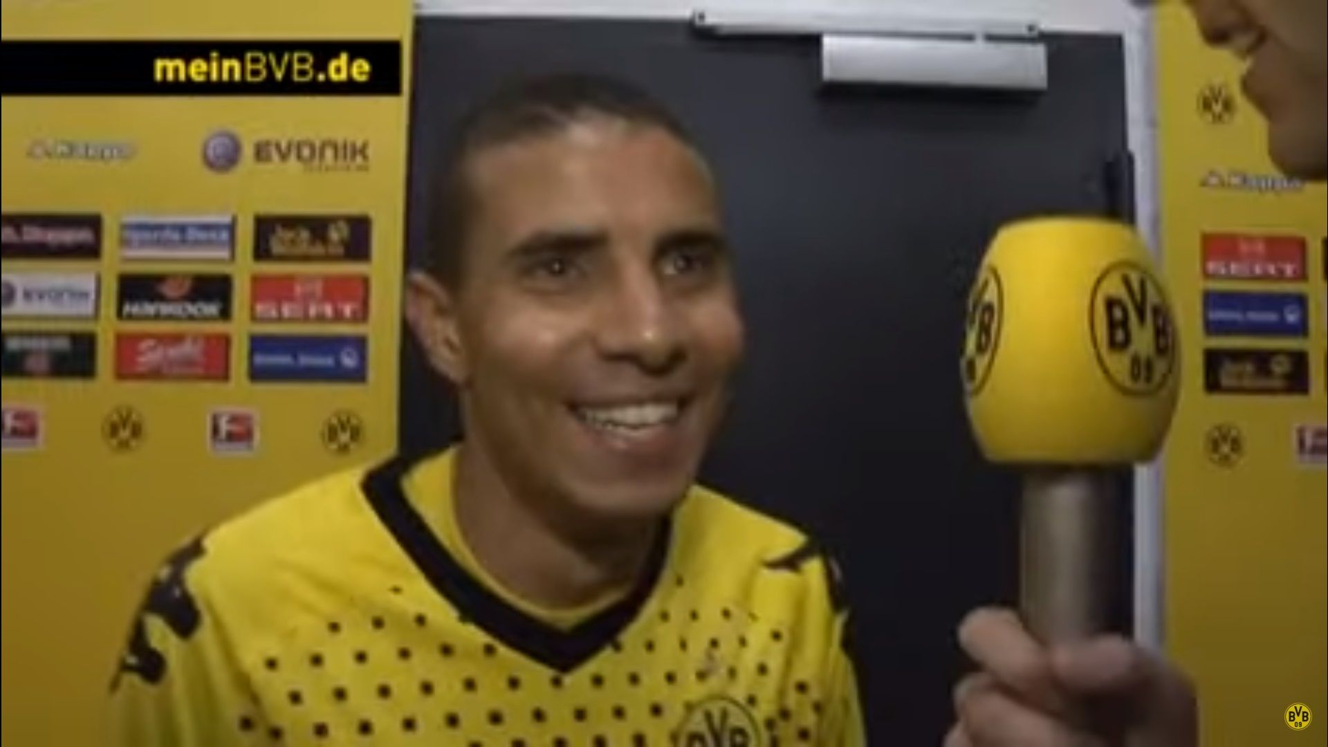 *GER ONLY* Mohamed Zidan Interview Borussia Dortmund BVB